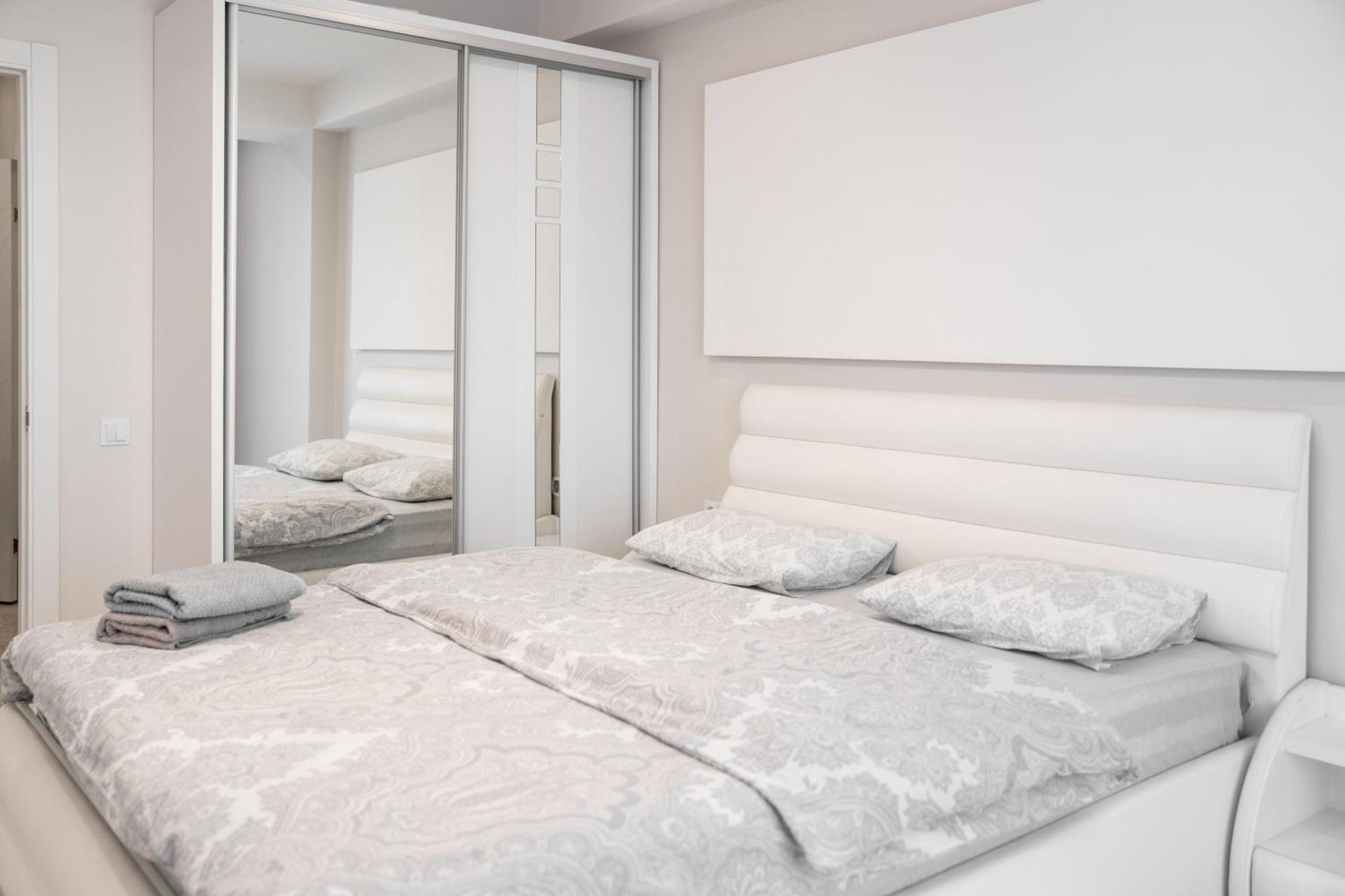 Tourist Grand Ismail Apartments Chisinau Eksteriør bilde