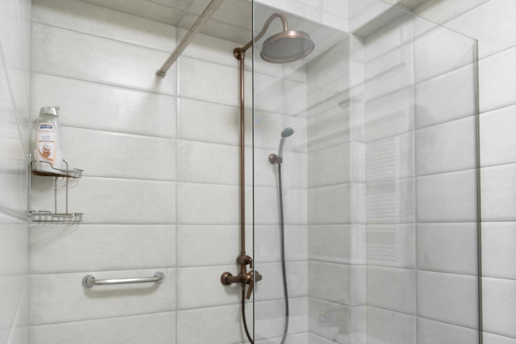 Tourist Grand Ismail Apartments Chisinau Eksteriør bilde