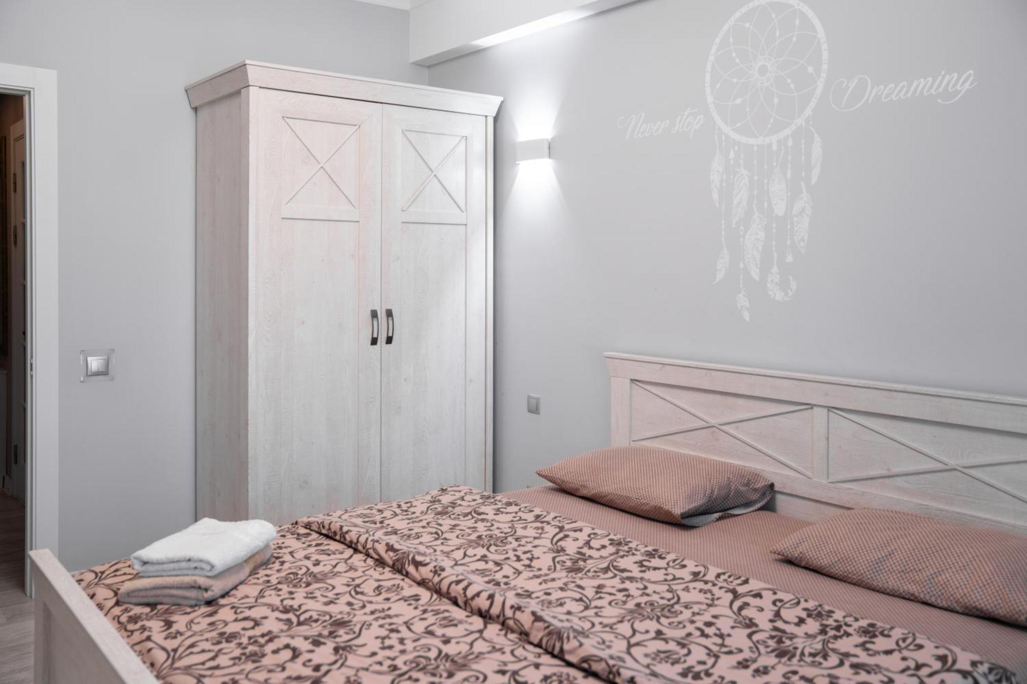 Tourist Grand Ismail Apartments Chisinau Eksteriør bilde